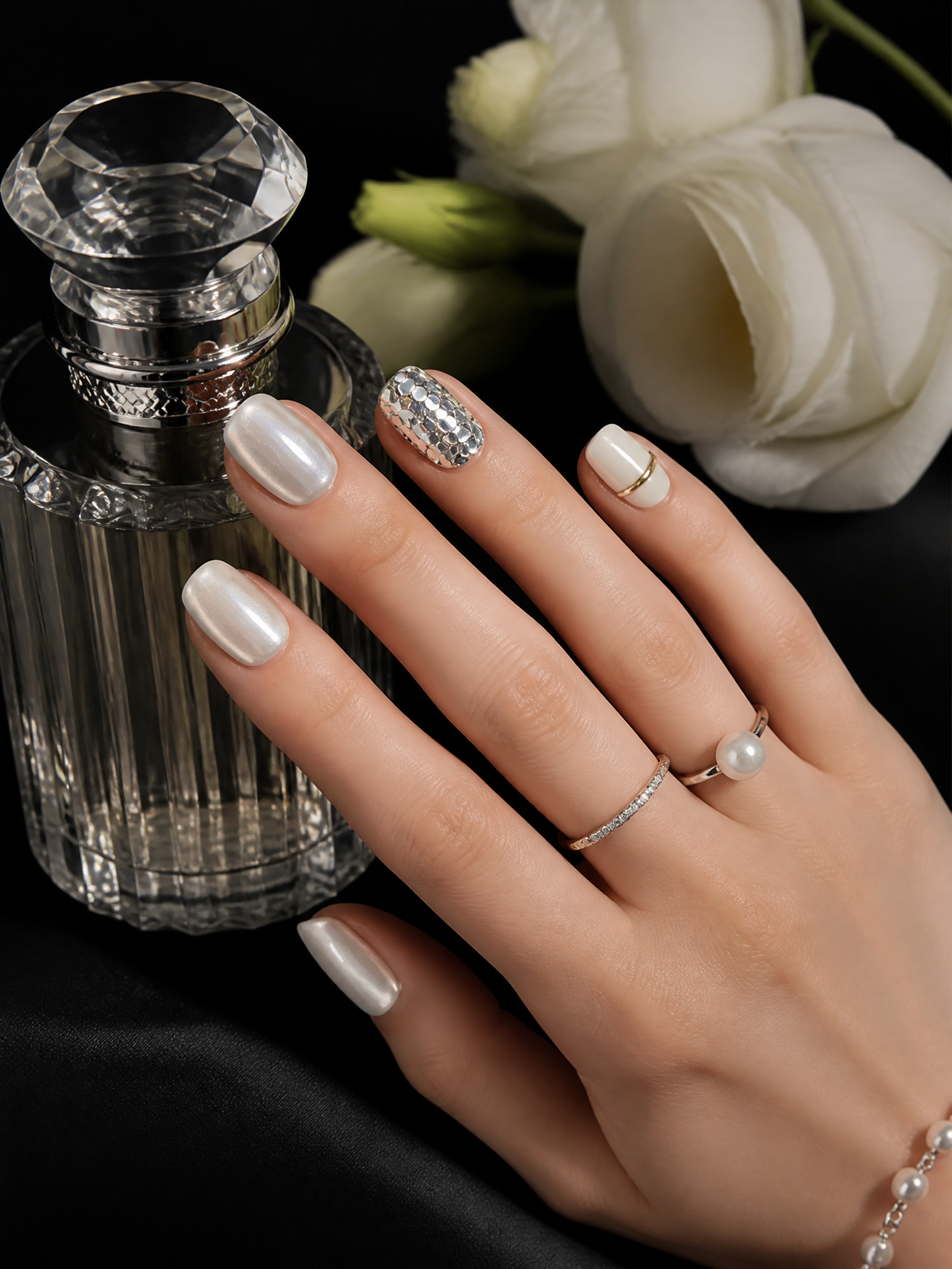 Lunar Opulence | LUMlix Haute Nail