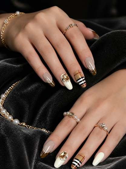Vintage British Plaid  | LUMlix Haute Nail