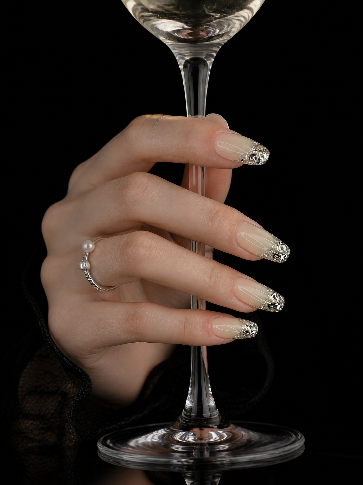 Gilded Frost Reverie   | LUMlix Haute Nail