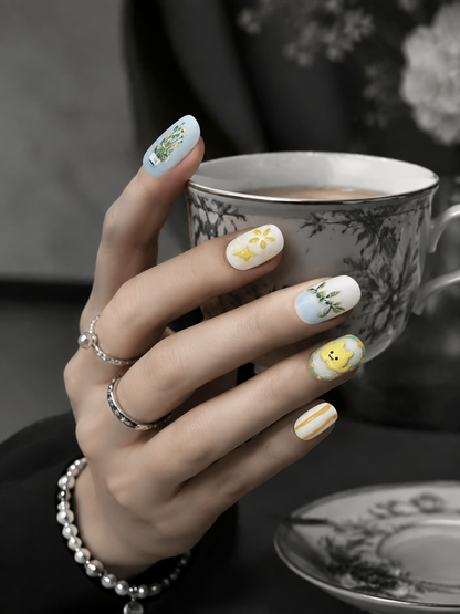 Garden Kitty Nook  | LUMlix Haute Nail