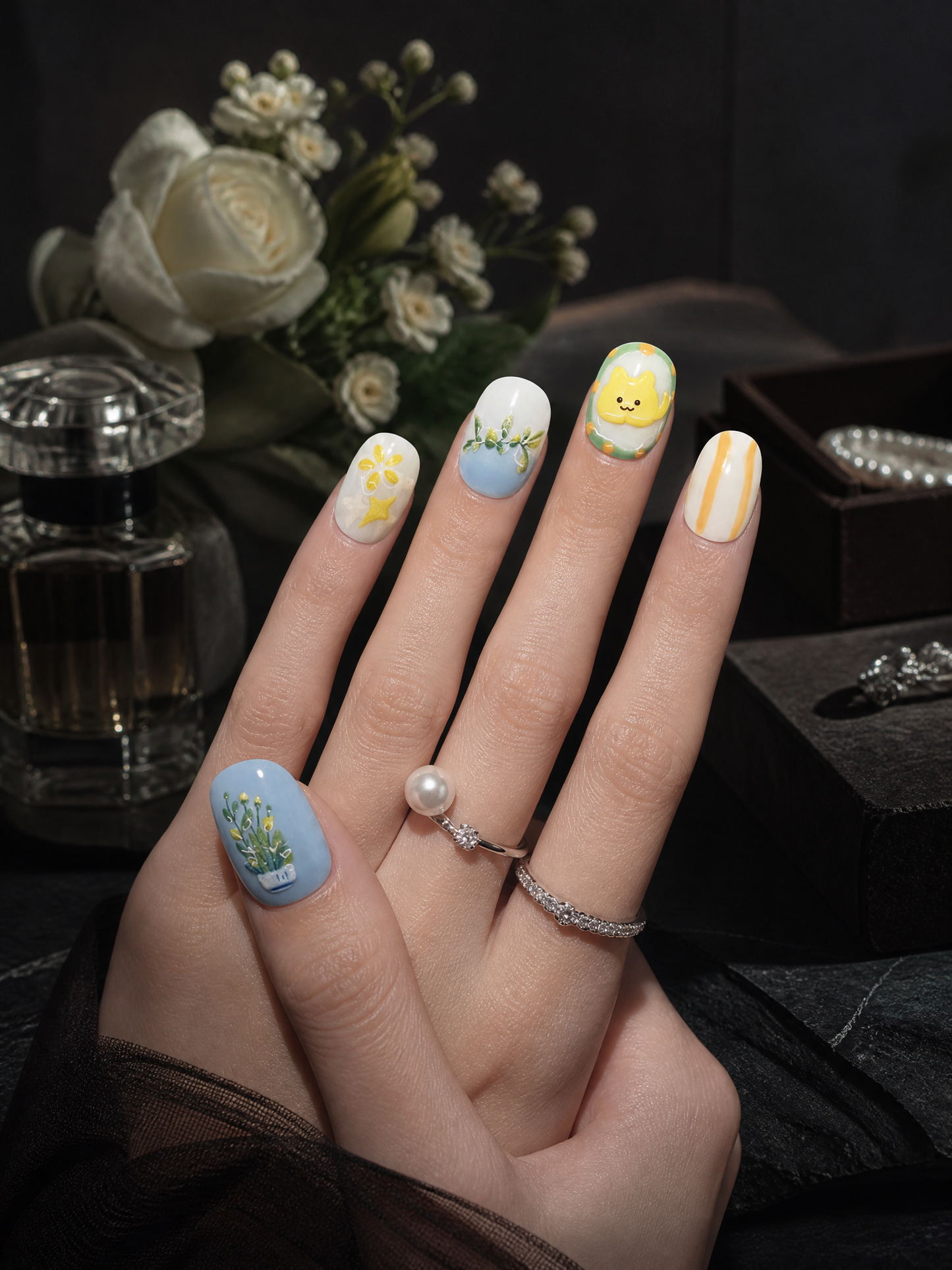 Garden Kitty Nook  | LUMlix Haute Nail