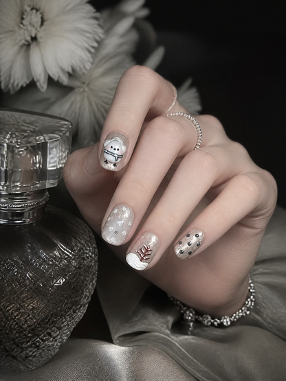 Eira's Frostbound Fable | LUMlix Haute Nail