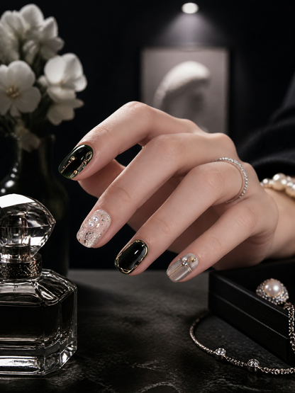 Veridia's Gilded Emerald | LUMlix Haute Nail