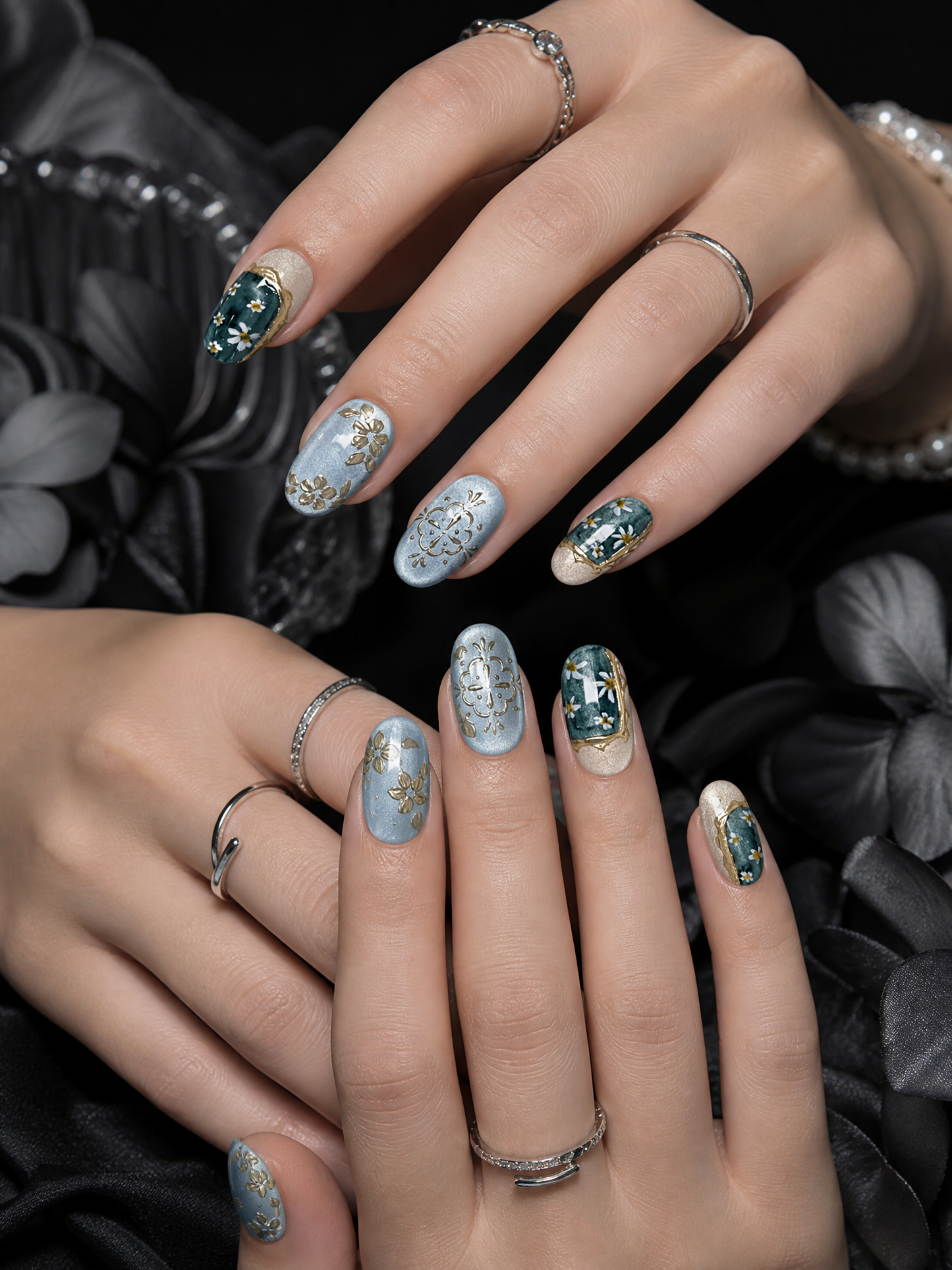 Gilded Vintage Reverie | LUMlix Haute Nail