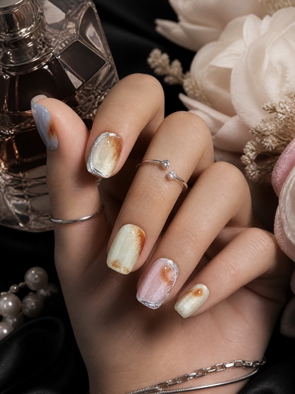 Amber Cloud Agate | LUMlix Haute Nail