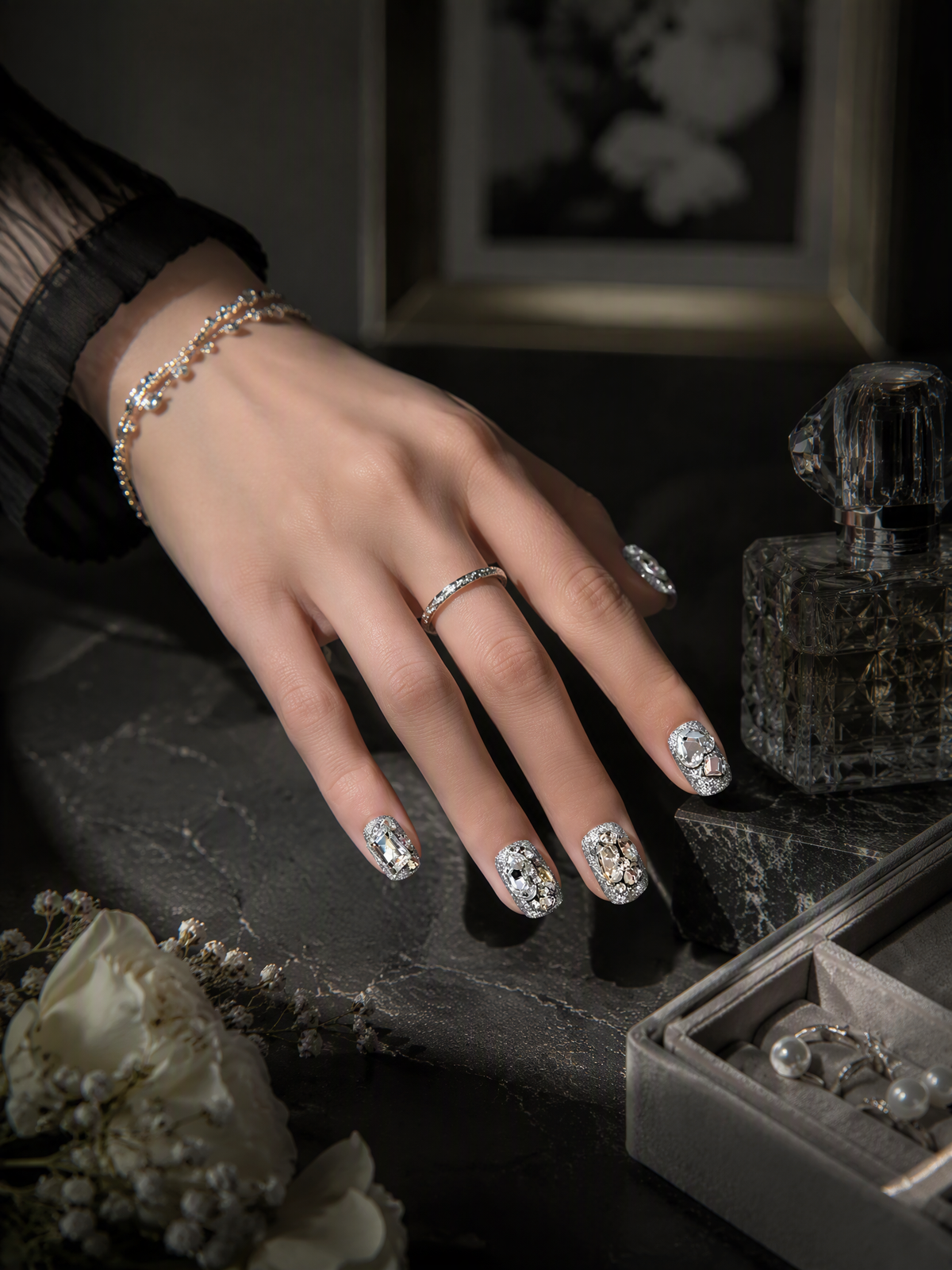 Frosted Silver Diamond Vault | LUMlix Haute Nail