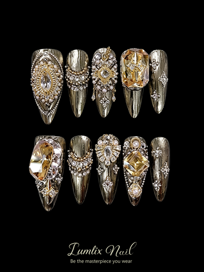 Gilded Sovereign's Legacy | LUMlix Haute Nail