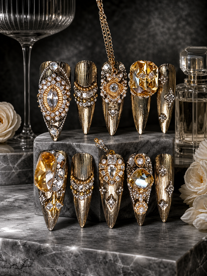 Gilded Sovereign's Legacy | LUMlix Haute Nail