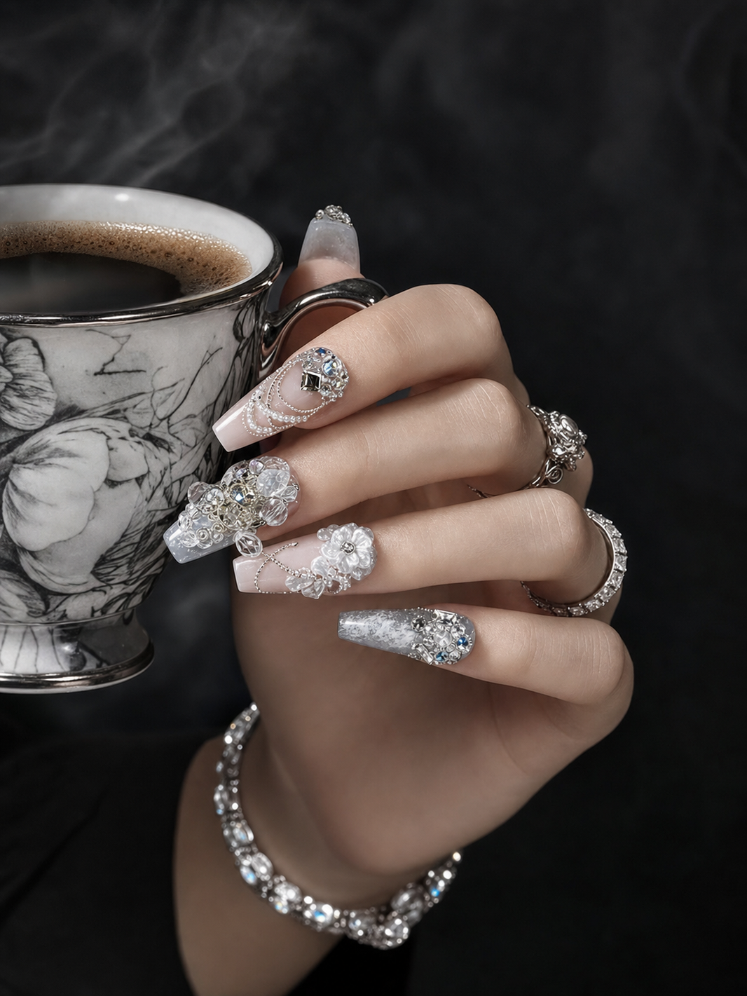 Luminous Pearl Cascade | LUMlix Haute Nail