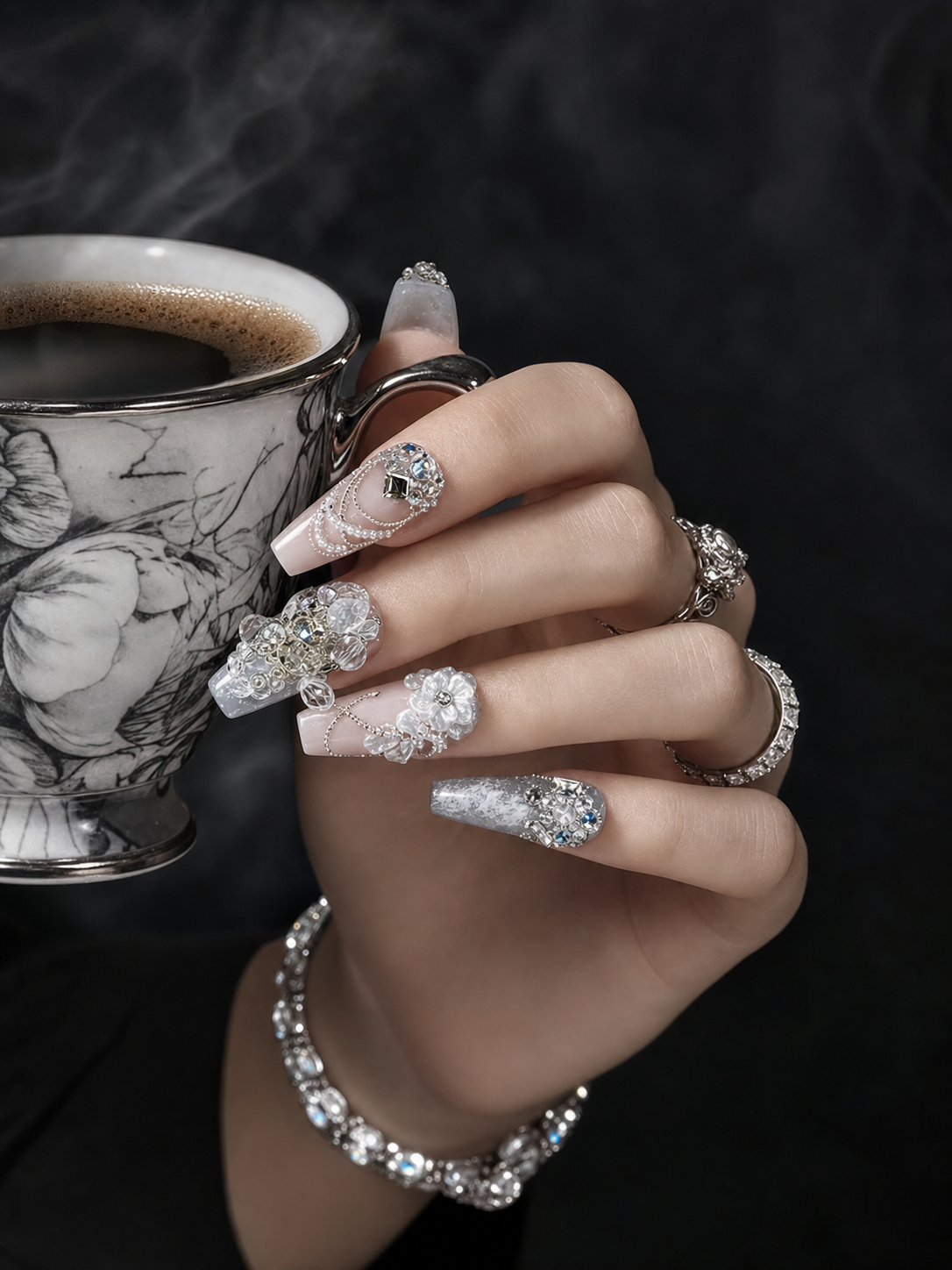 Luminous Pearl Cascade | LUMlix Haute Nail