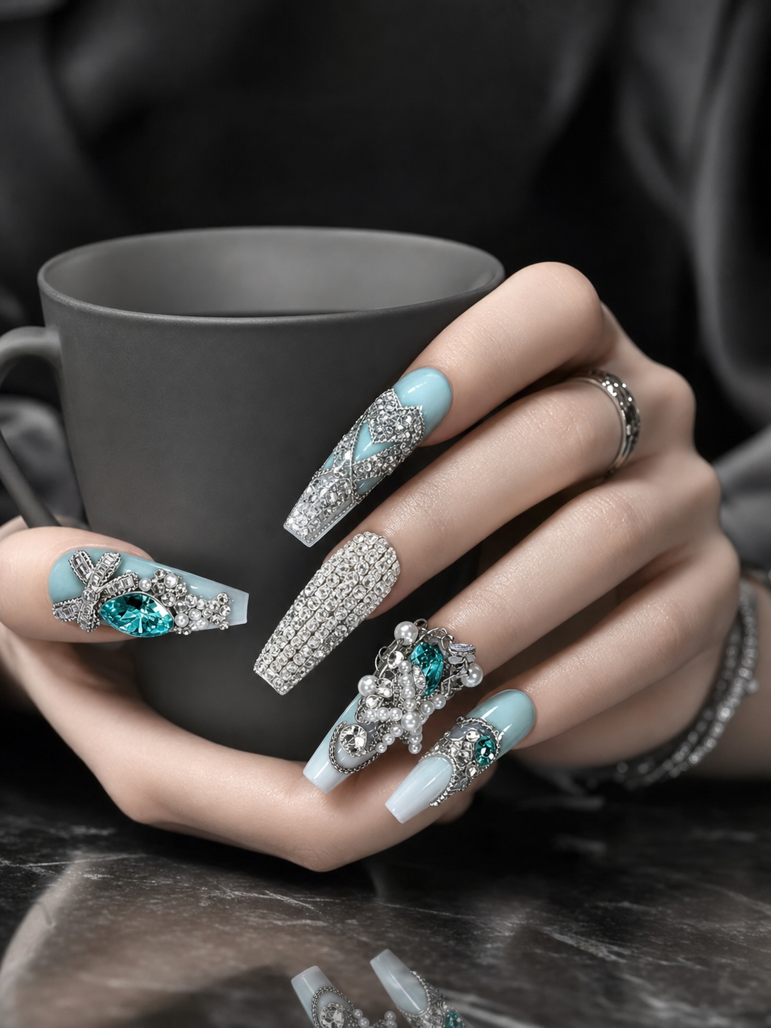 Azure Reverie Pendant | LUMlix Haute Nail