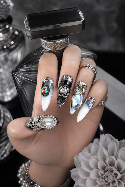 Obsidian Noir Deco | LUMlix Haute Nail