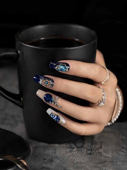 Midnight Sovereign's Crest | LUMlix Haute Nail